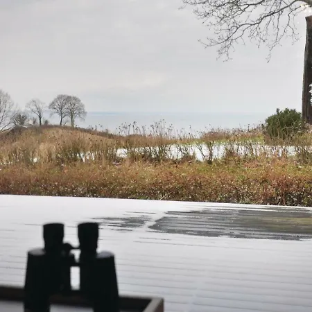 Three-bedroom Holiday In Holiday home