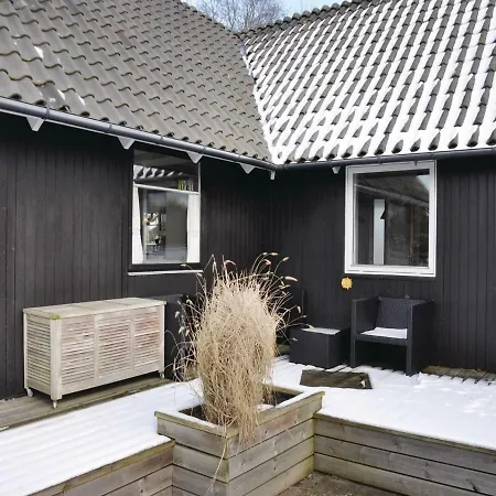Three-bedroom Holiday In Holiday home Asperup
