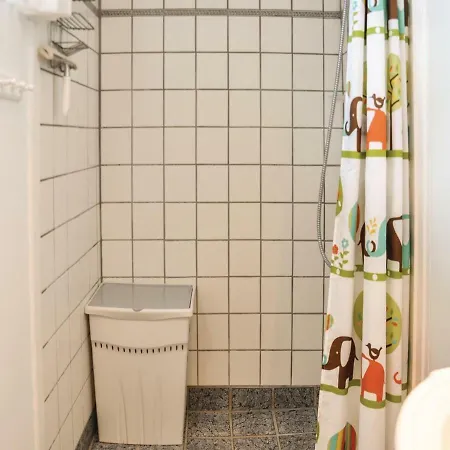 Three-bedroom Holiday In Tatil Evi Asperup
