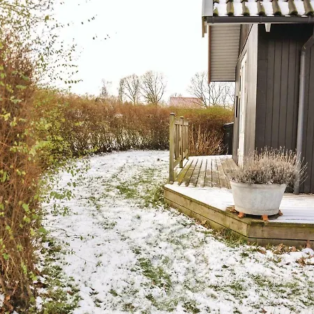 Three-bedroom Holiday In Holiday home